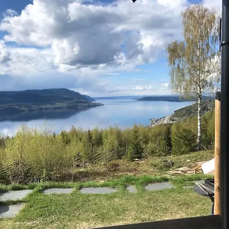 Annex Fjara Greater Oslos View Sleeps 10 Guests In 3 Bedrooms Semesterbostad